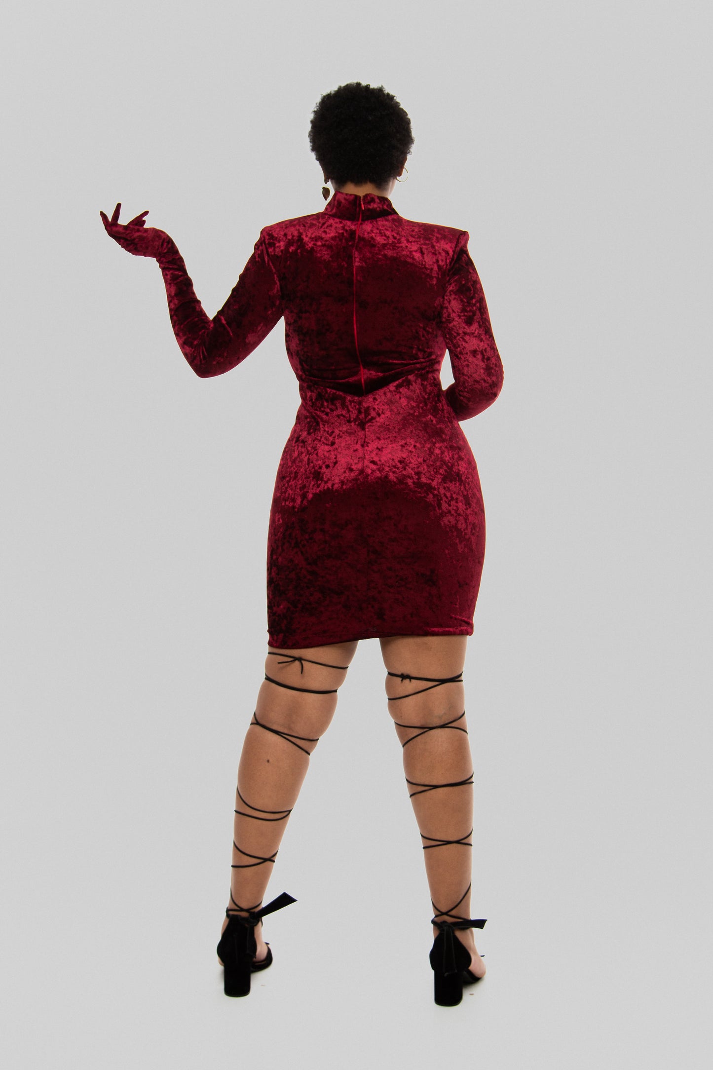 VESTIDO DE VELUDO VINHO