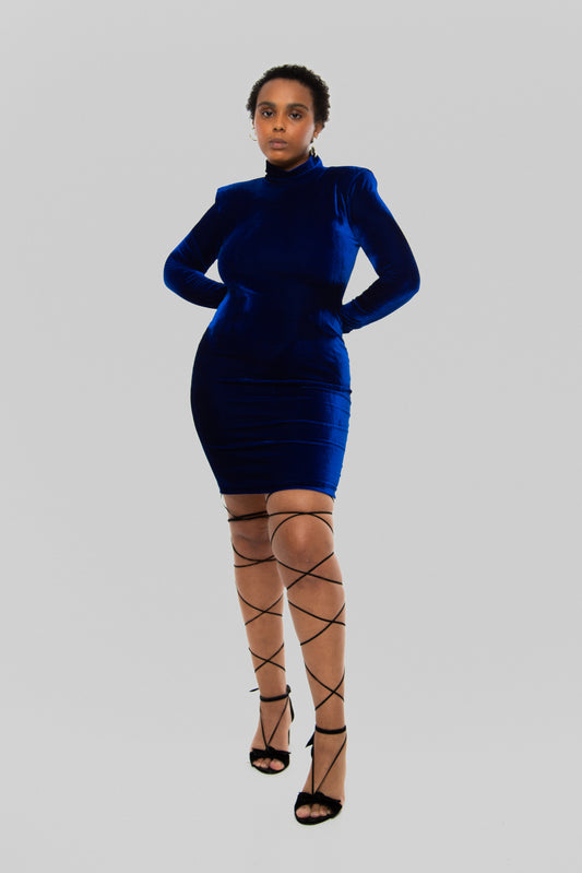 VESTIDO DE VELUDO AZUL